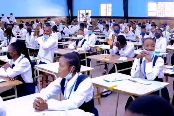 Examen d’État 2026 : coup d’envoi des épreuves hors-session le 4 mai